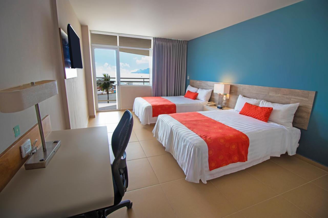 Star Palace Beach Hotel Mazatlan Exterior photo